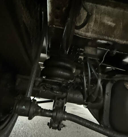 Білий Форд Транзит, об'ємом двигуна 2.2 л та пробігом 343 тис. км за 14000 $, фото 13 на Automoto.ua