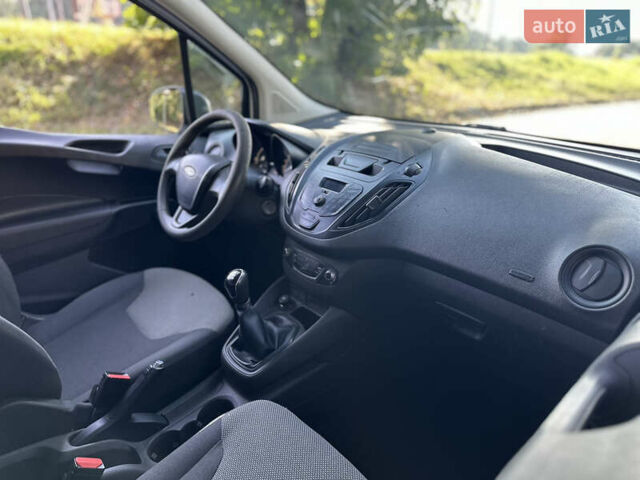 Белый Форд Транзит, объемом двигателя 1.5 л и пробегом 123 тыс. км за 5400 $, фото 9 на Automoto.ua