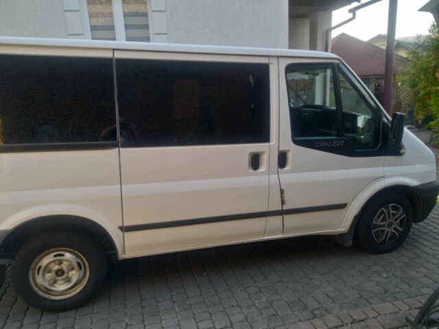 Білий Форд Транзит, об'ємом двигуна 2.2 л та пробігом 295 тис. км за 7250 $, фото 6 на Automoto.ua