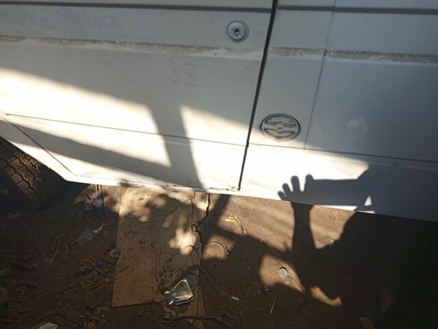 Белый Форд Транзит, объемом двигателя 2 л и пробегом 250 тыс. км за 832 $, фото 5 на Automoto.ua