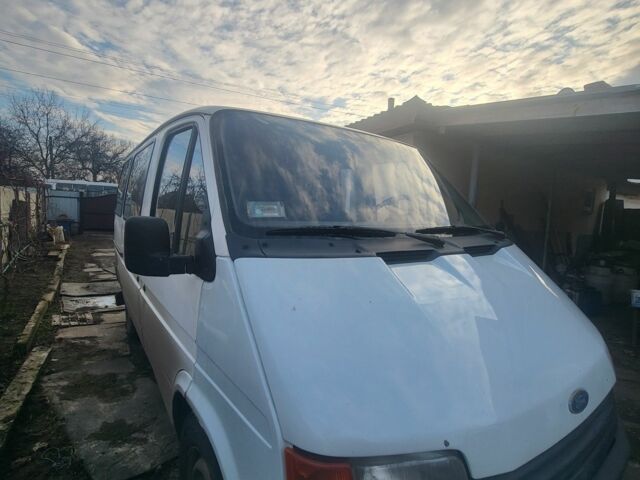 Білий Форд Транзит, об'ємом двигуна 2.5 л та пробігом 77 тис. км за 2500 $, фото 2 на Automoto.ua