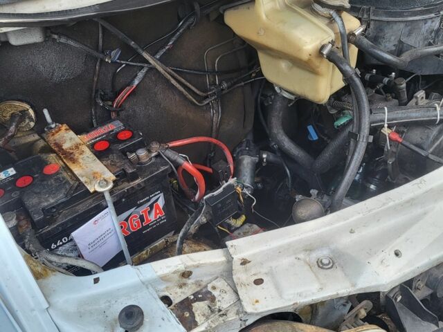 Білий Форд Транзит, об'ємом двигуна 2.5 л та пробігом 77 тис. км за 2500 $, фото 12 на Automoto.ua