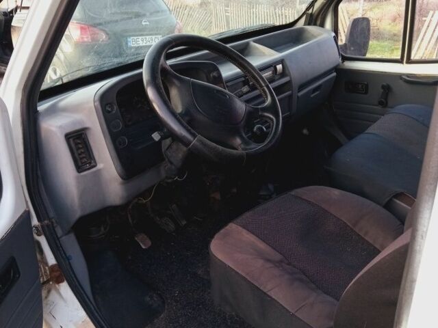 Белый Форд Транзит, объемом двигателя 0 л и пробегом 300 тыс. км за 1500 $, фото 7 на Automoto.ua