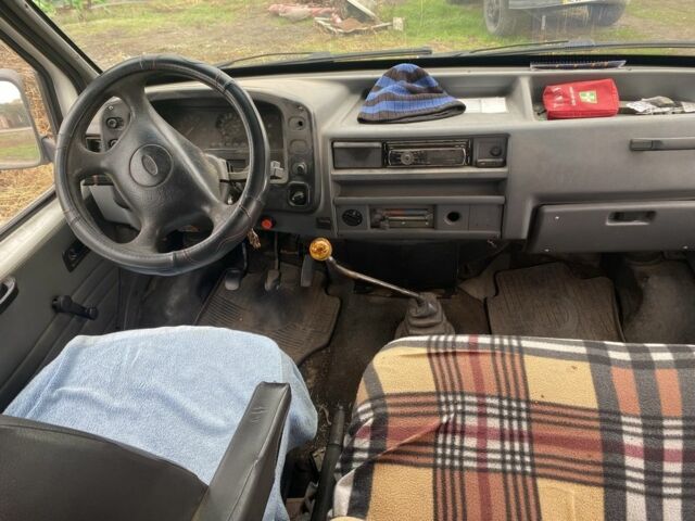 Форд Транзит 1989 у Петриковке на Automoto.ua Білий Форд Транзит, об'ємом двигуна 2.5 л та пробігом 600 тис. км за 1478 $, фото 5 на Automoto.ua