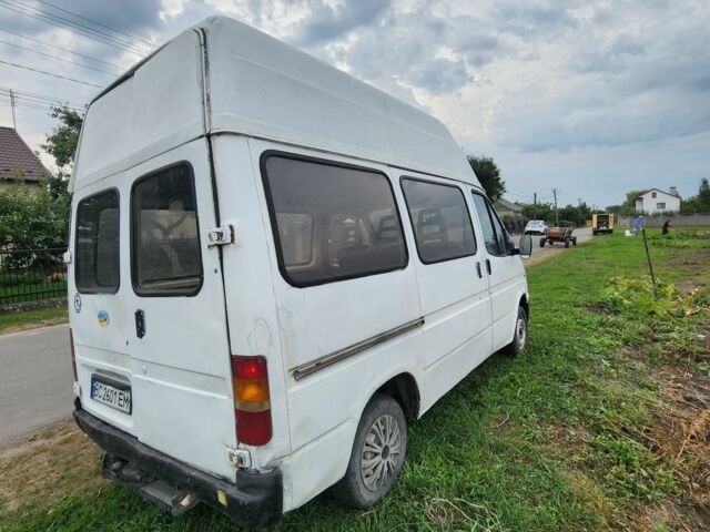 Белый Форд Транзит, объемом двигателя 2.5 л и пробегом 445 тыс. км за 1700 $, фото 3 на Automoto.ua