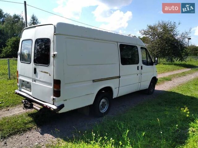 Белый Форд Транзит, объемом двигателя 2 л и пробегом 567 тыс. км за 2000 $, фото 6 на Automoto.ua