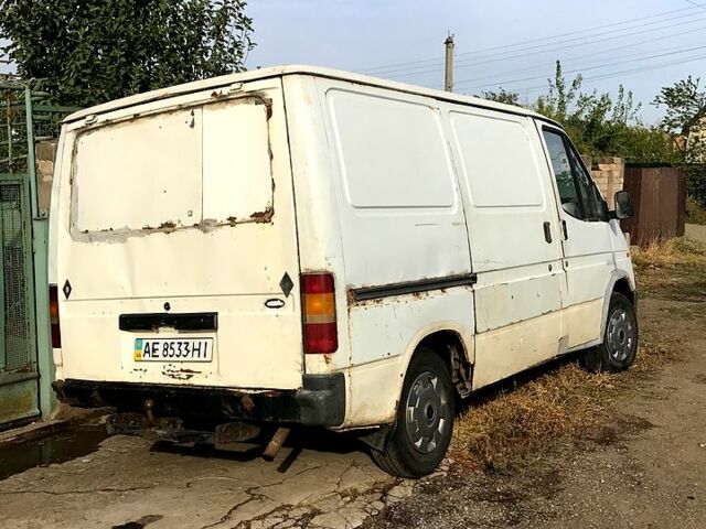 Белый Форд Транзит, объемом двигателя 25 л и пробегом 0 тыс. км за 1700 $, фото 2 на Automoto.ua