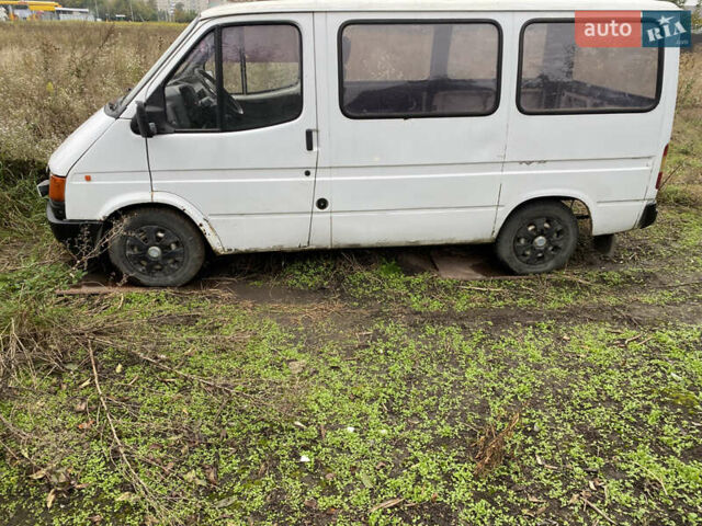 Білий Форд Транзит, об'ємом двигуна 2 л та пробігом 500 тис. км за 1500 $, фото 2 на Automoto.ua