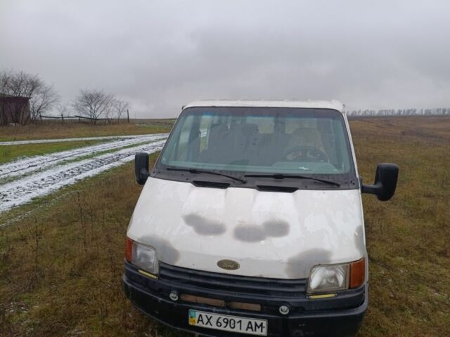 Белый Форд Транзит, объемом двигателя 2 л и пробегом 155 тыс. км за 2000 $, фото 19 на Automoto.ua