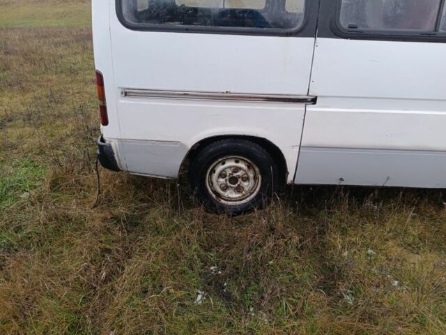 Белый Форд Транзит, объемом двигателя 2 л и пробегом 155 тыс. км за 2000 $, фото 15 на Automoto.ua