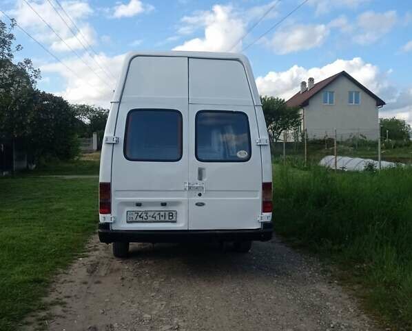 Белый Форд Транзит, объемом двигателя 0 л и пробегом 300 тыс. км за 1850 $, фото 4 на Automoto.ua