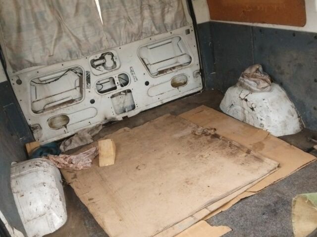 Белый Форд Транзит, объемом двигателя 0 л и пробегом 132 тыс. км за 1500 $, фото 5 на Automoto.ua