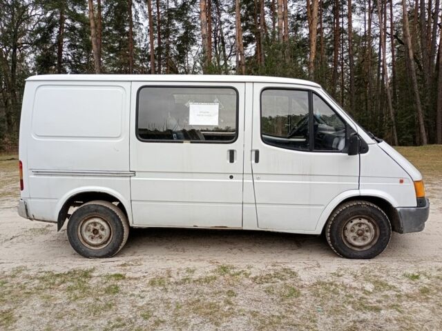 Білий Форд Транзит, об'ємом двигуна 2.5 л та пробігом 98 тис. км за 2600 $, фото 3 на Automoto.ua