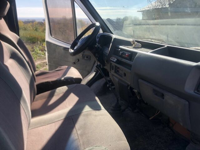 Білий Форд Транзит, об'ємом двигуна 1.8 л та пробігом 100 тис. км за 1800 $, фото 10 на Automoto.ua