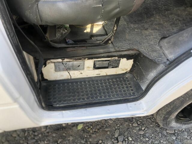 Білий Форд Транзит, об'ємом двигуна 1.8 л та пробігом 100 тис. км за 1800 $, фото 7 на Automoto.ua