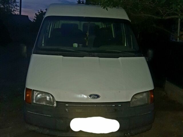 Белый Форд Транзит, объемом двигателя 0 л и пробегом 1000 тыс. км за 1191 $, фото 1 на Automoto.ua