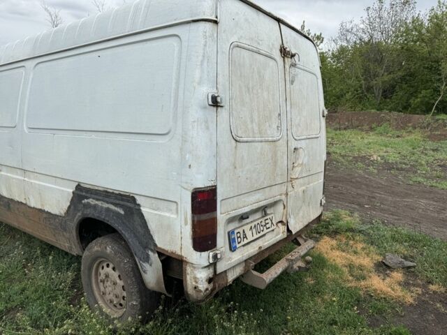 Білий Форд Транзит, об'ємом двигуна 2.5 л та пробігом 3 тис. км за 2000 $, фото 3 на Automoto.ua