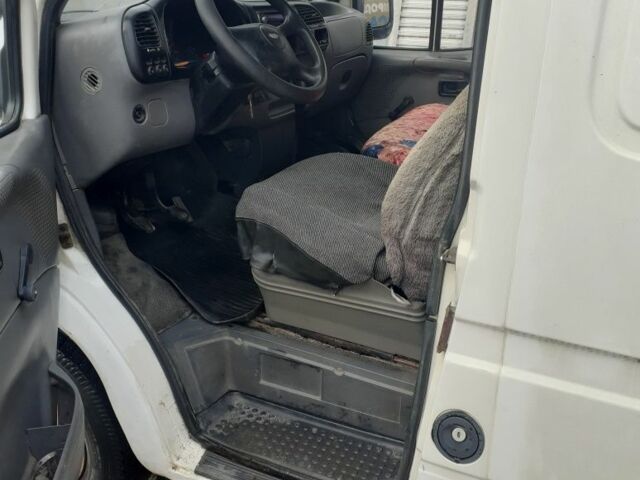 Білий Форд Транзит, об'ємом двигуна 0 л та пробігом 300 тис. км за 1500 $, фото 4 на Automoto.ua