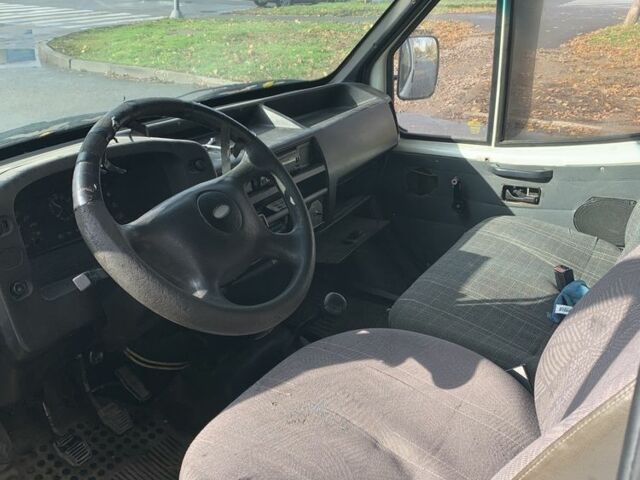 Білий Форд Транзит, об'ємом двигуна 2 л та пробігом 300 тис. км за 428 $, фото 3 на Automoto.ua