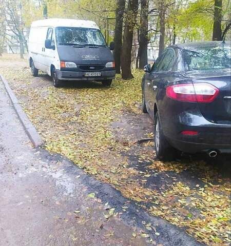 Білий Форд Транзит, об'ємом двигуна 2.49 л та пробігом 375 тис. км за 2000 $, фото 2 на Automoto.ua