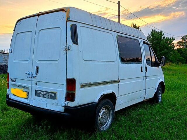 Форд Транзит 1995 в Петропавловке на Automoto.ua Белый Форд Транзит, объемом двигателя 2.5 л и пробегом 334 тыс. км за 1700 $, фото 1 на Automoto.ua