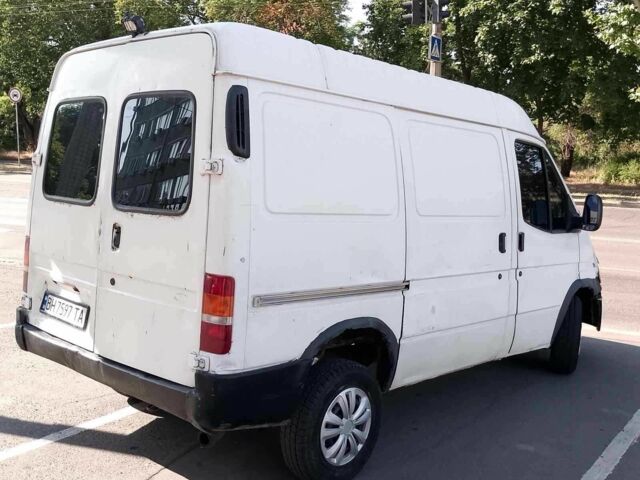 Білий Форд Транзит, об'ємом двигуна 2.5 л та пробігом 210 тис. км за 1800 $, фото 3 на Automoto.ua