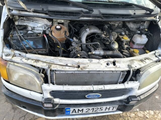 Білий Форд Транзит, об'ємом двигуна 2.5 л та пробігом 490 тис. км за 2500 $, фото 5 на Automoto.ua