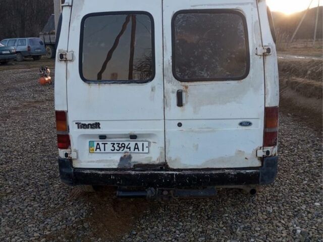 Белый Форд Транзит, объемом двигателя 2.5 л и пробегом 1000 тыс. км за 1400 $, фото 7 на Automoto.ua