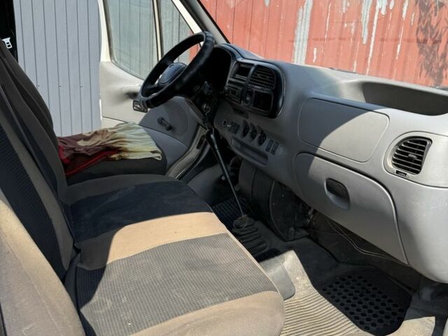 Білий Форд Транзит, об'ємом двигуна 2.5 л та пробігом 200 тис. км за 3200 $, фото 10 на Automoto.ua