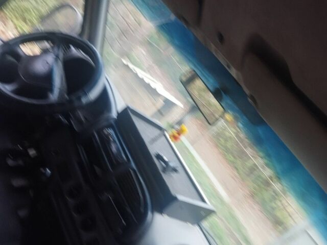 Білий Форд Транзит, об'ємом двигуна 2.5 л та пробігом 360 тис. км за 1600 $, фото 5 на Automoto.ua