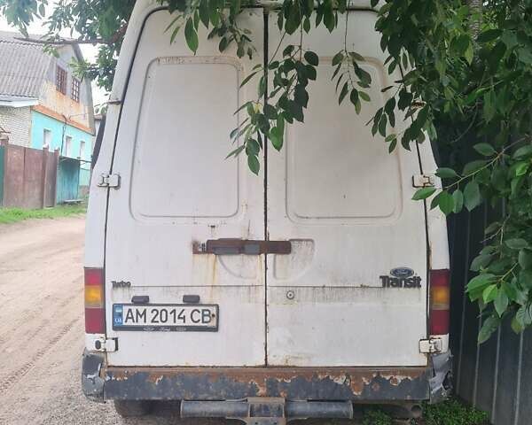 Белый Форд Транзит, объемом двигателя 2.5 л и пробегом 350 тыс. км за 1700 $, фото 8 на Automoto.ua