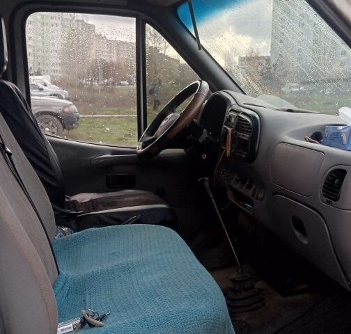 Білий Форд Транзит, об'ємом двигуна 2.5 л та пробігом 400 тис. км за 2000 $, фото 6 на Automoto.ua