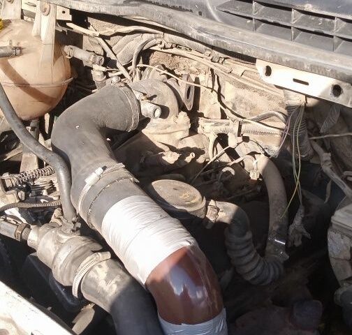 Білий Форд Транзит, об'ємом двигуна 2.5 л та пробігом 400 тис. км за 2000 $, фото 7 на Automoto.ua