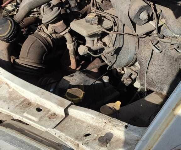 Белый Форд Транзит, объемом двигателя 2.5 л и пробегом 400 тыс. км за 1427 $, фото 6 на Automoto.ua