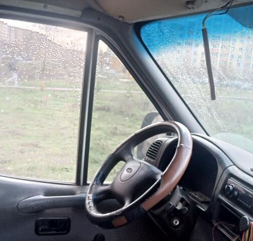 Білий Форд Транзит, об'ємом двигуна 2.5 л та пробігом 400 тис. км за 2000 $, фото 5 на Automoto.ua