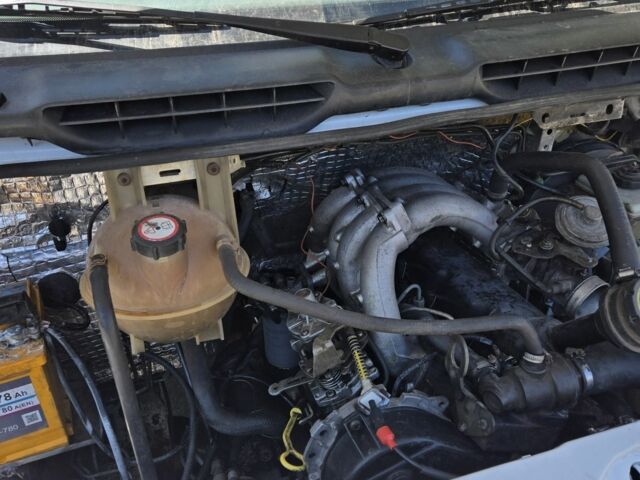 Белый Форд Транзит, объемом двигателя 0 л и пробегом 333 тыс. км за 3000 $, фото 3 на Automoto.ua