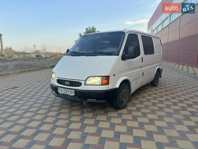 Білий Форд Транзит, об'ємом двигуна 2.5 л та пробігом 300 тис. км за 2700 $, фото 2 на Automoto.ua