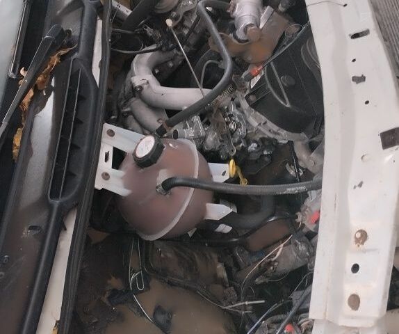 Білий Форд Транзит, об'ємом двигуна 0 л та пробігом 379 тис. км за 650 $, фото 4 на Automoto.ua