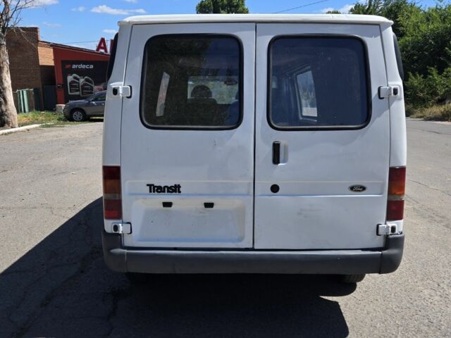 Белый Форд Транзит, объемом двигателя 0 л и пробегом 333 тыс. км за 3000 $, фото 5 на Automoto.ua
