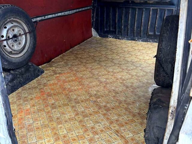 Белый Форд Транзит, объемом двигателя 2.5 л и пробегом 860 тыс. км за 2500 $, фото 7 на Automoto.ua