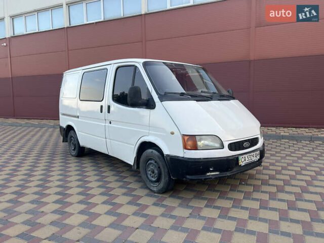 Білий Форд Транзит, об'ємом двигуна 2.5 л та пробігом 300 тис. км за 2700 $, фото 8 на Automoto.ua