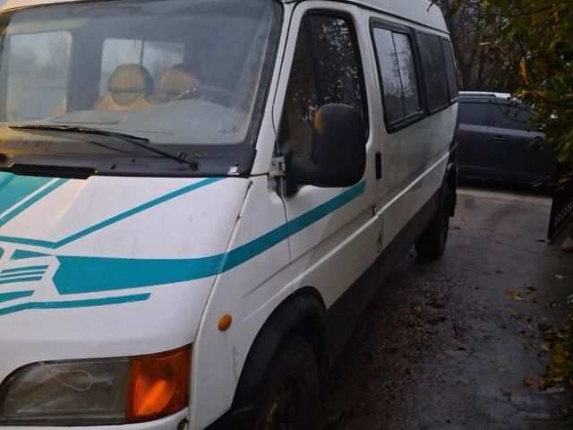 Білий Форд Транзит, об'ємом двигуна 0 л та пробігом 300 тис. км за 1429 $, фото 12 на Automoto.ua