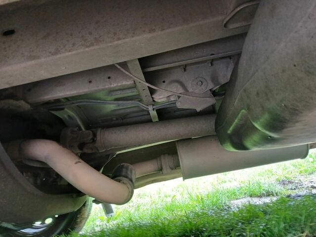 Білий Форд Транзит, об'ємом двигуна 2.5 л та пробігом 500 тис. км за 4200 $, фото 3 на Automoto.ua