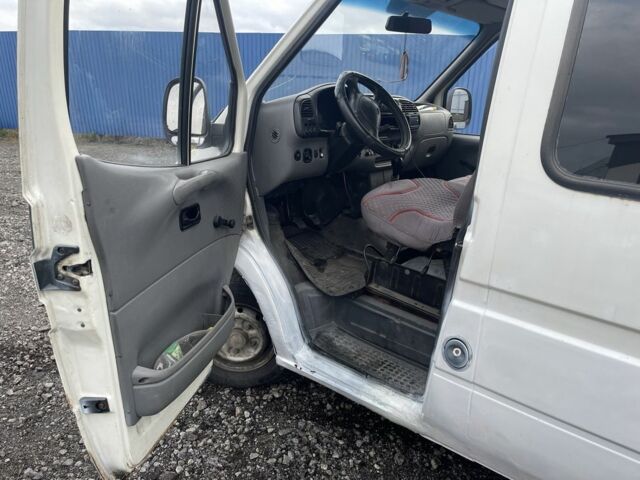 Белый Форд Транзит, объемом двигателя 2.5 л и пробегом 500 тыс. км за 1800 $, фото 5 на Automoto.ua