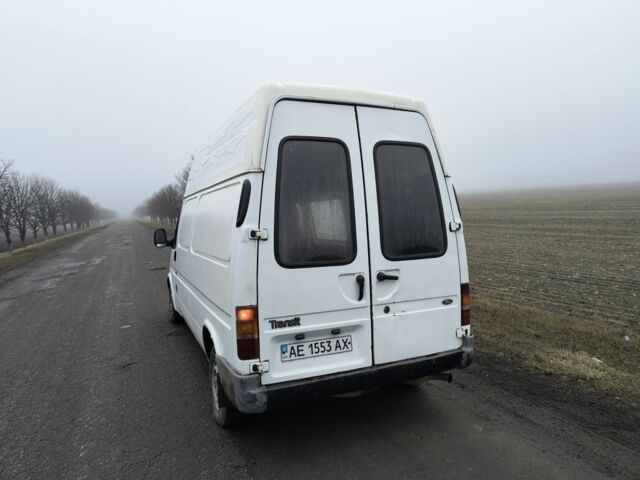 Белый Форд Транзит, объемом двигателя 0 л и пробегом 440 тыс. км за 2365 $, фото 1 на Automoto.ua