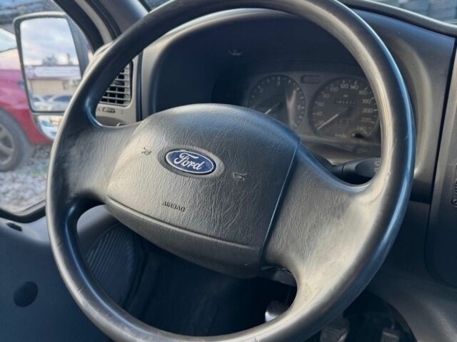 Білий Форд Транзит, об'ємом двигуна 2 л та пробігом 160 тис. км за 5350 $, фото 10 на Automoto.ua