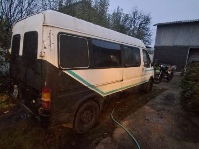 Білий Форд Транзит, об'ємом двигуна 0 л та пробігом 300 тис. км за 1429 $, фото 11 на Automoto.ua