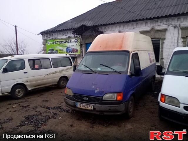 Білий Форд Транзит, об'ємом двигуна 2.5 л та пробігом 0 тис. км за 2500 $, фото 4 на Automoto.ua