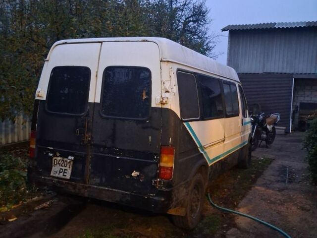 Білий Форд Транзит, об'ємом двигуна 0 л та пробігом 300 тис. км за 1429 $, фото 10 на Automoto.ua