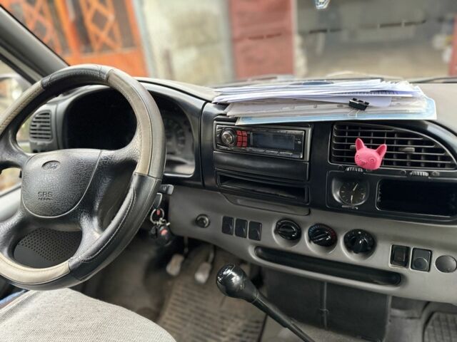 Білий Форд Транзит, об'ємом двигуна 2.5 л та пробігом 600 тис. км за 2500 $, фото 5 на Automoto.ua
